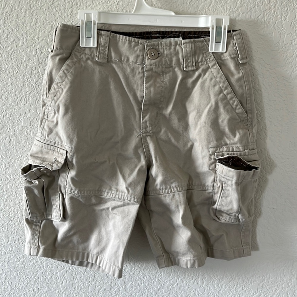 Boys shorts 7y